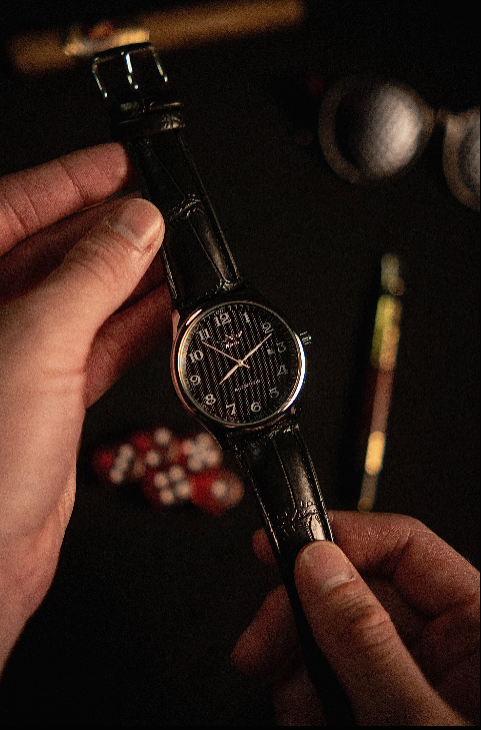 Noble Invicto 40mm