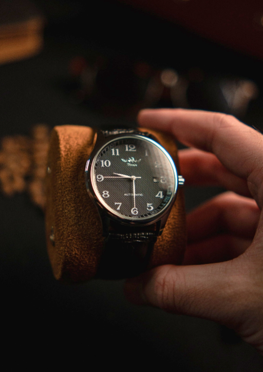 Noble Invicto 40mm